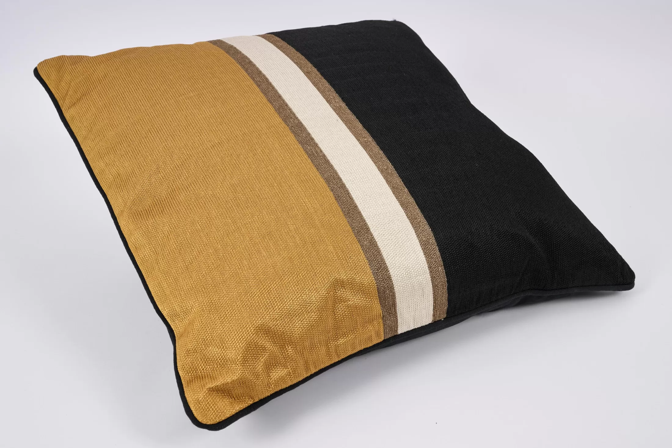 Flamant Huishoudelijke Textiel | Kubo, Kussen, Model 1