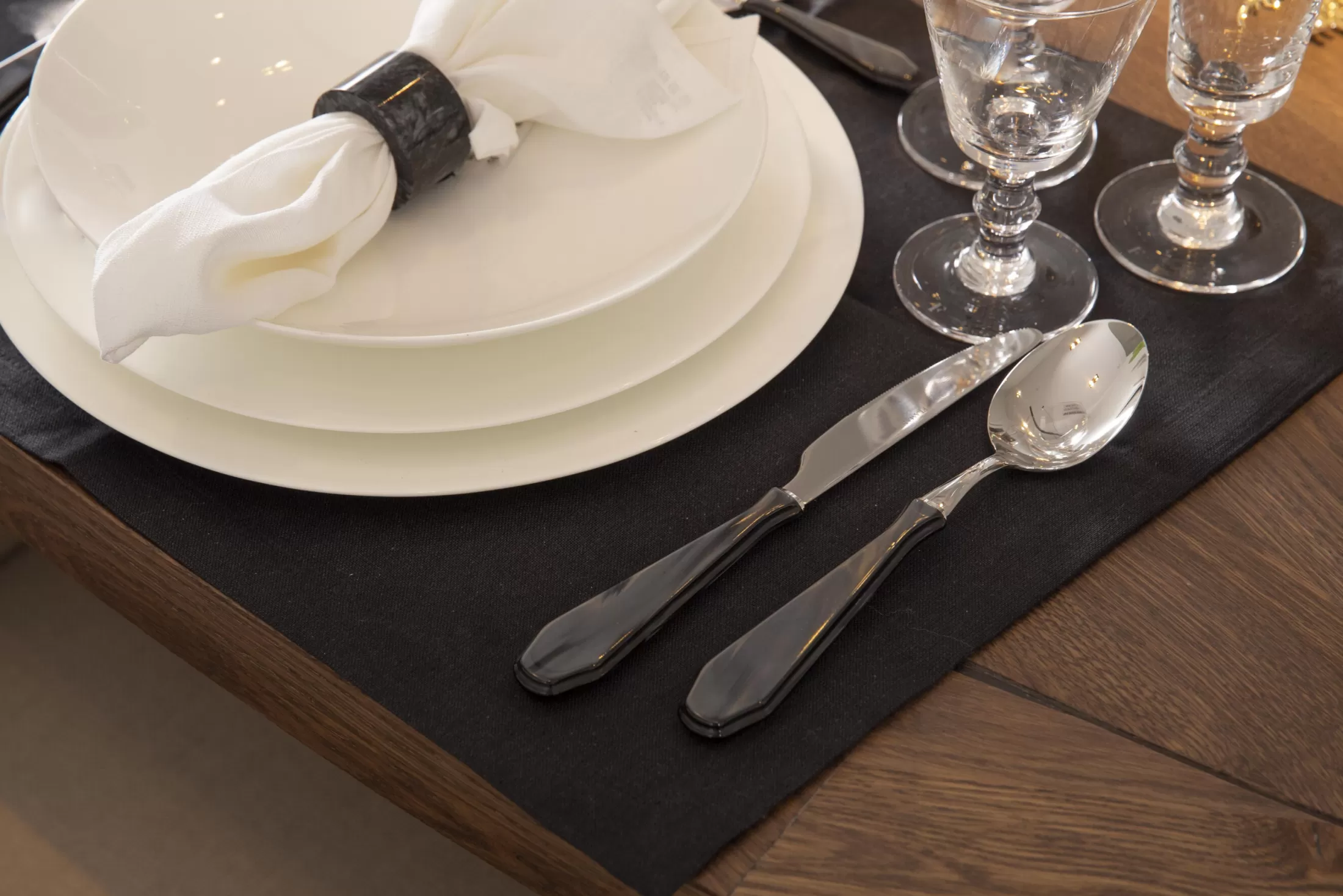 Flamant Accessoires | Maureen, Servetring, Marmer, Zwart