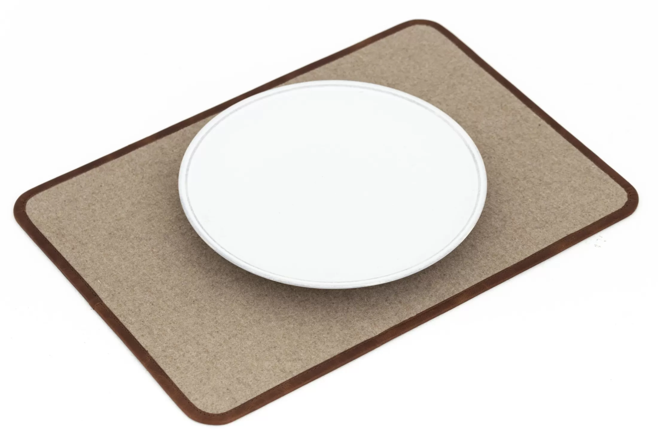 Flamant Decoraties | Milburn, Bureaulegger, Wol En Leer