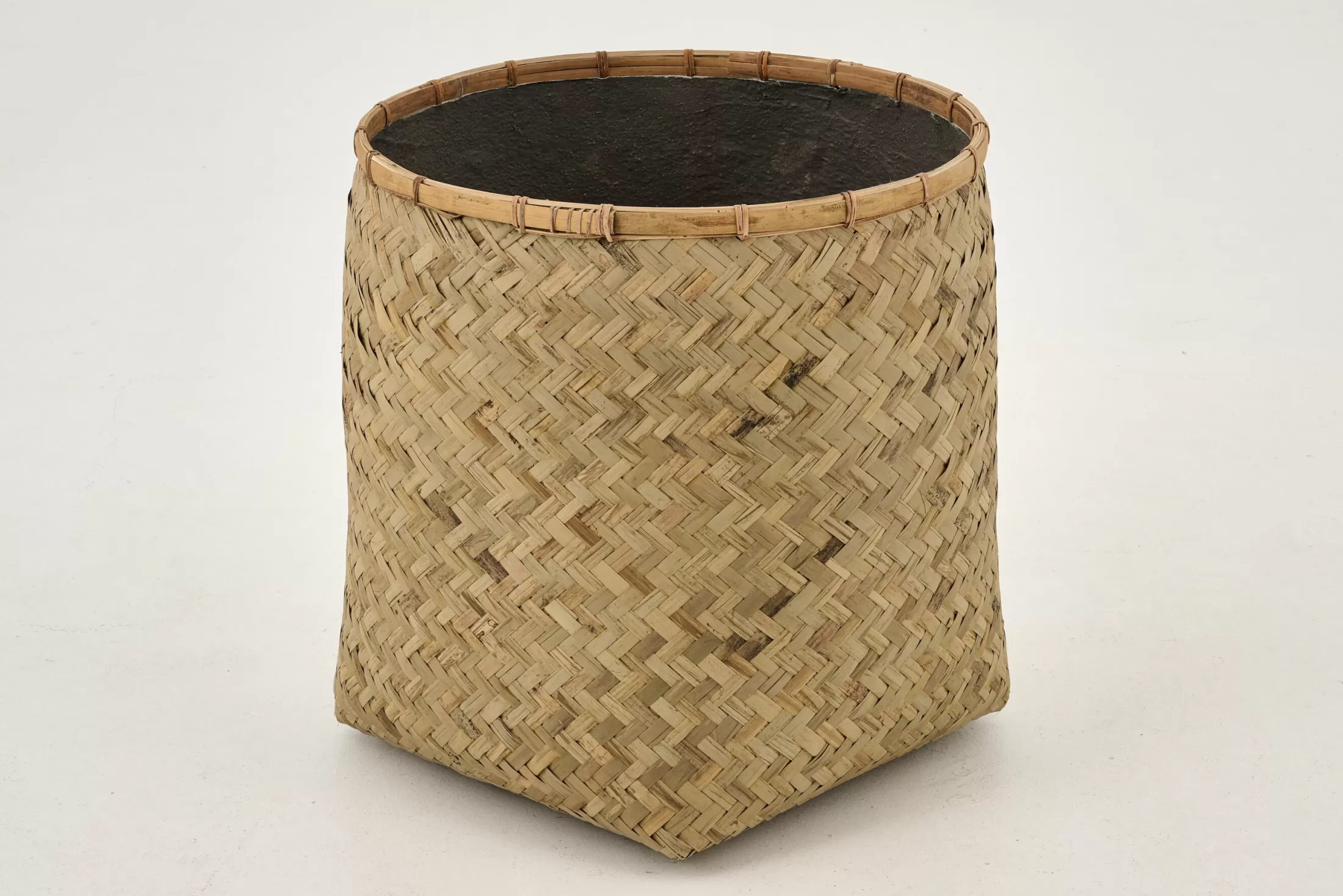Flamant Tuindecoraties En Parasols | Tizio, Planter, M