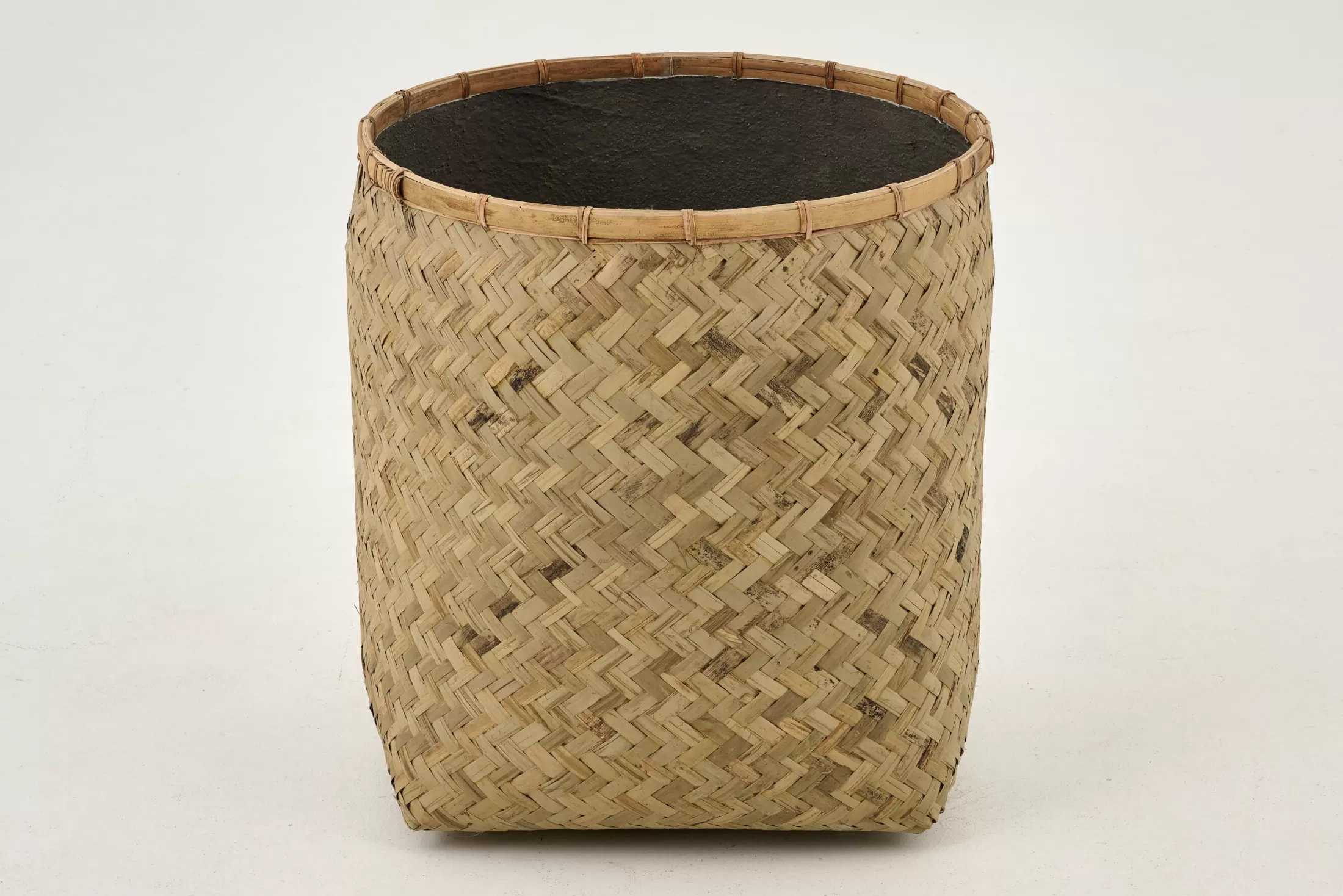 Flamant Tuindecoraties En Parasols | Tizio, Planter, M